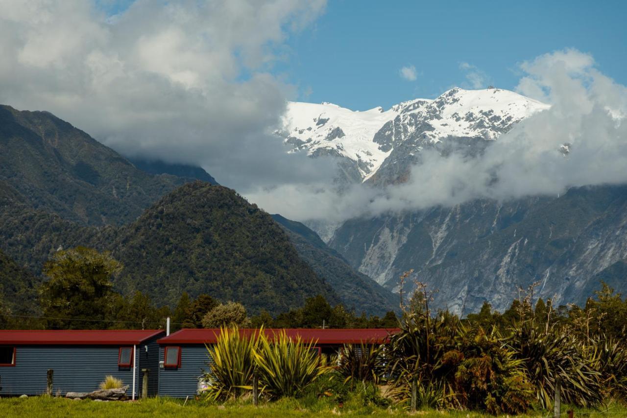 Te Awa Cottages Земля Франца-Иосифа Экстерьер фото